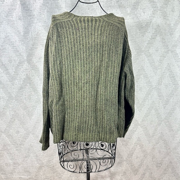 Vintage Salvatore Ferragamo olive green wool blend sweater size L - Picture 3 of 7